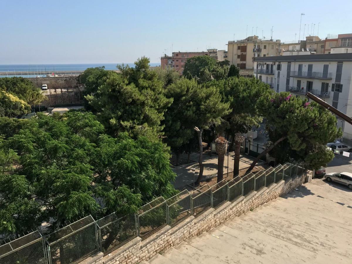 Casa Vacanze La Scalinata Bisceglie Kültér fotó